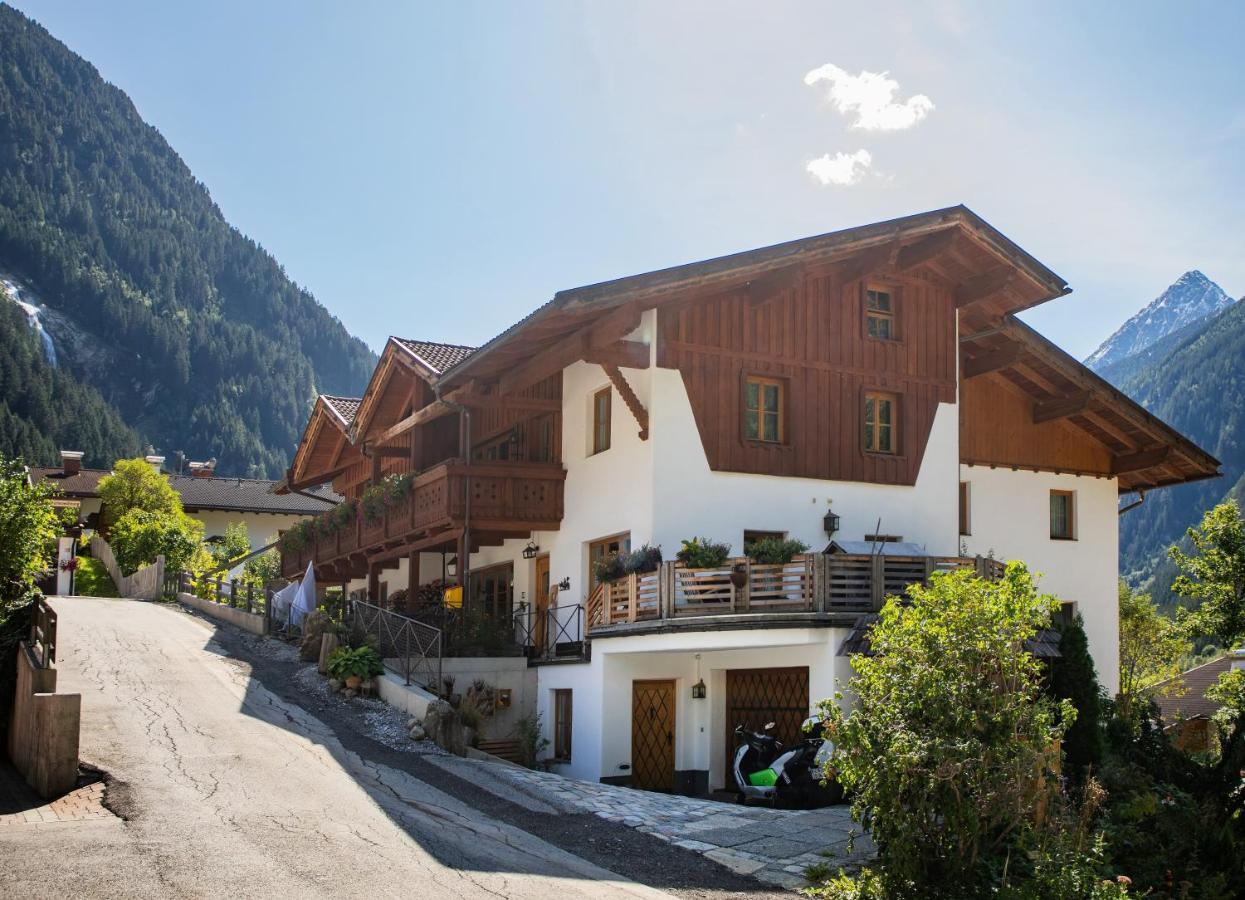 Ferienwohnung Stubaier Herzblut Neustift im Stubaital Buitenkant foto